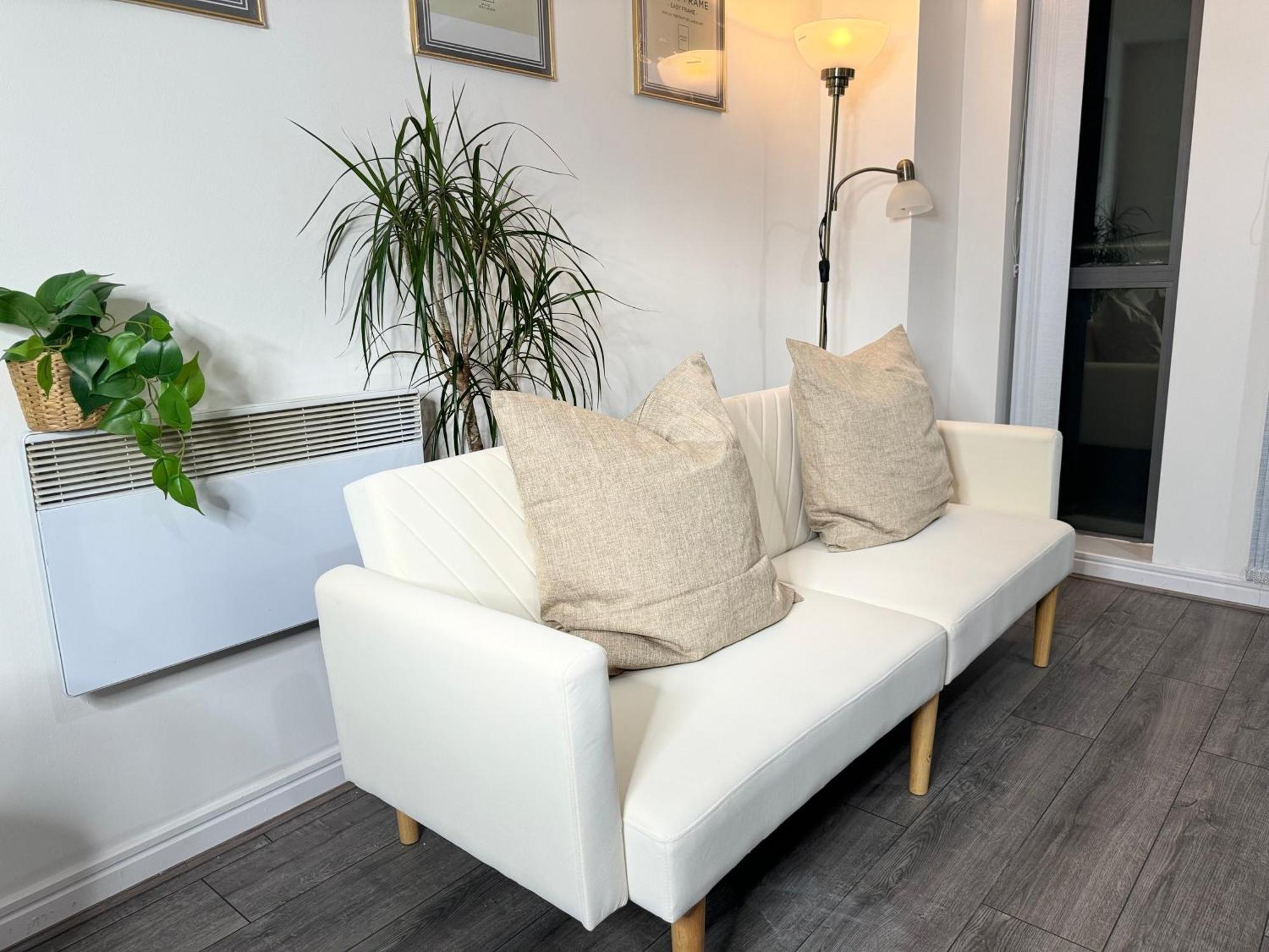 Birmingham City Centre - Centenary Plaza Luxury Apartment - Free Gym Dış mekan fotoğraf