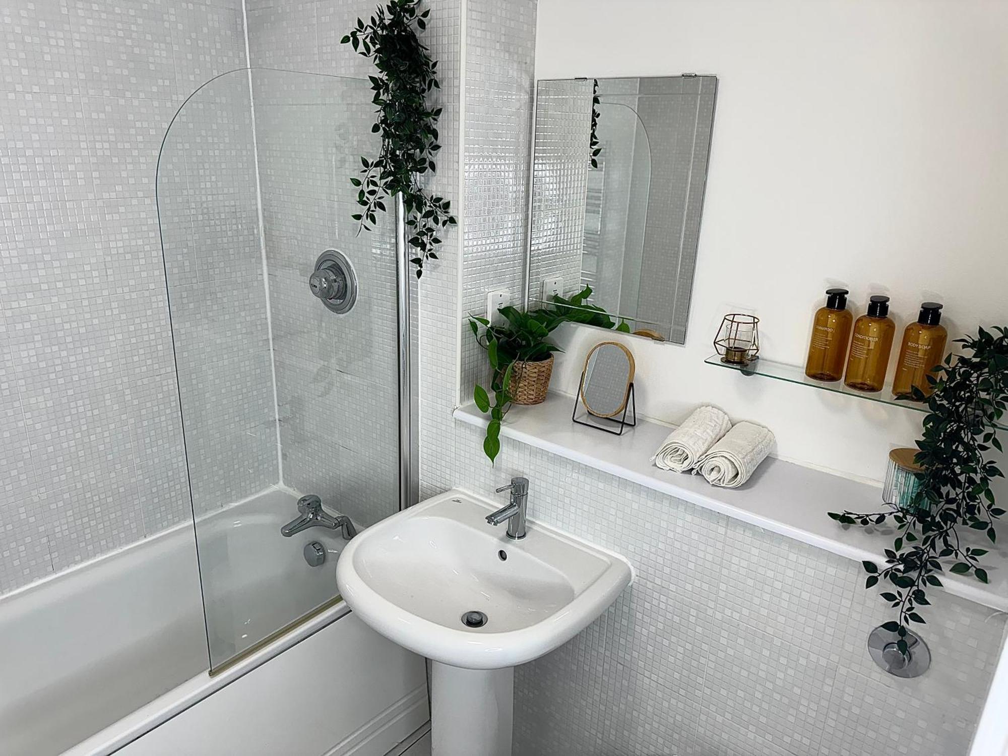 Birmingham City Centre - Centenary Plaza Luxury Apartment - Free Gym Dış mekan fotoğraf