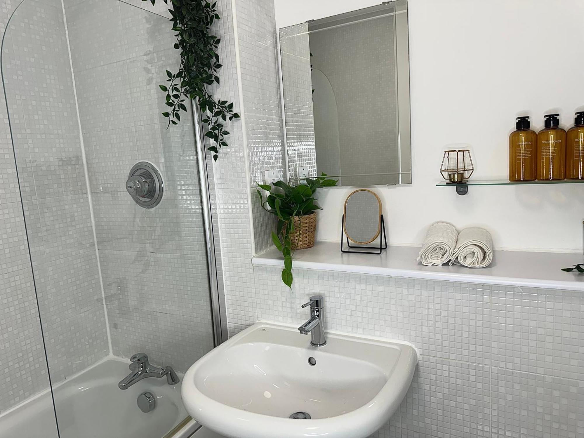 Birmingham City Centre - Centenary Plaza Luxury Apartment - Free Gym Dış mekan fotoğraf