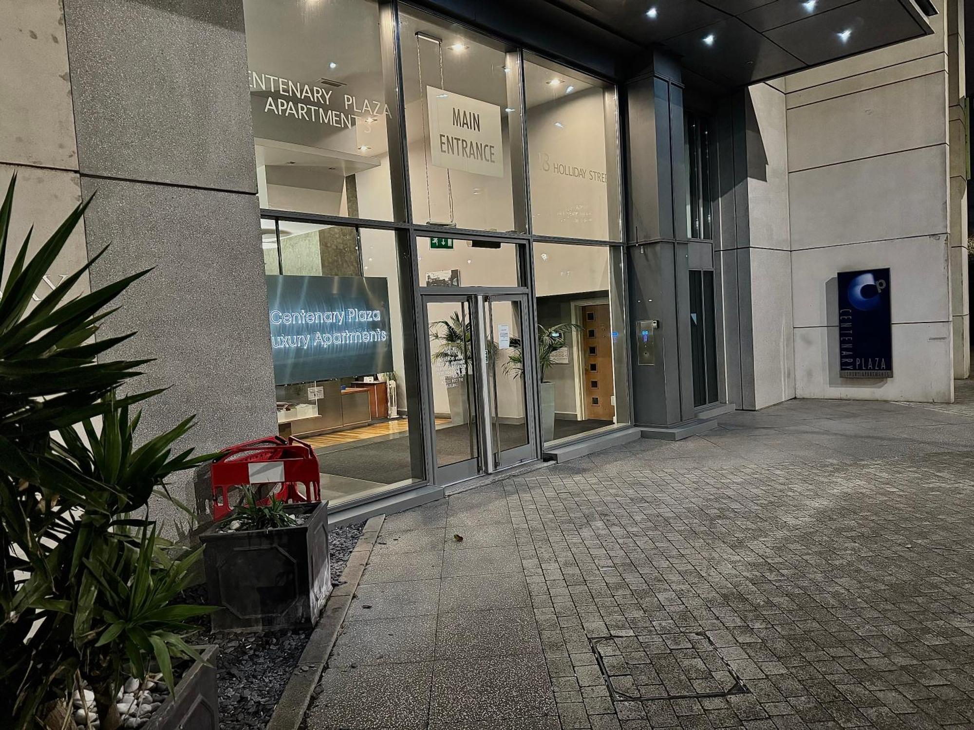 Birmingham City Centre - Centenary Plaza Luxury Apartment - Free Gym Dış mekan fotoğraf